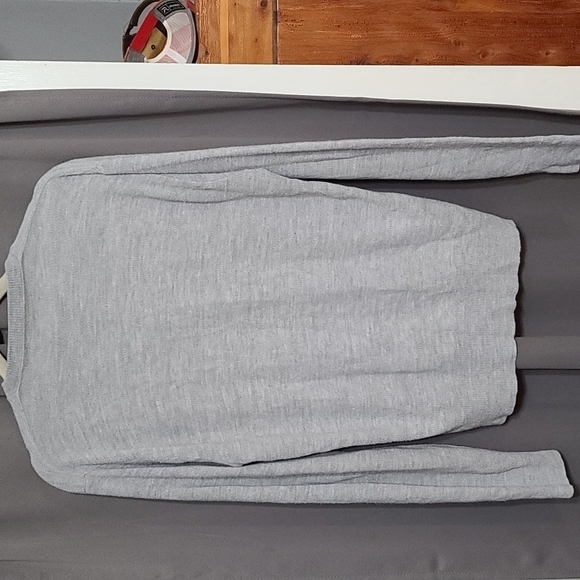 VTG Thane Men's V-neck Sweater Gray Scotland Patch Lightweight Size L GUC - Picture 6 of 10